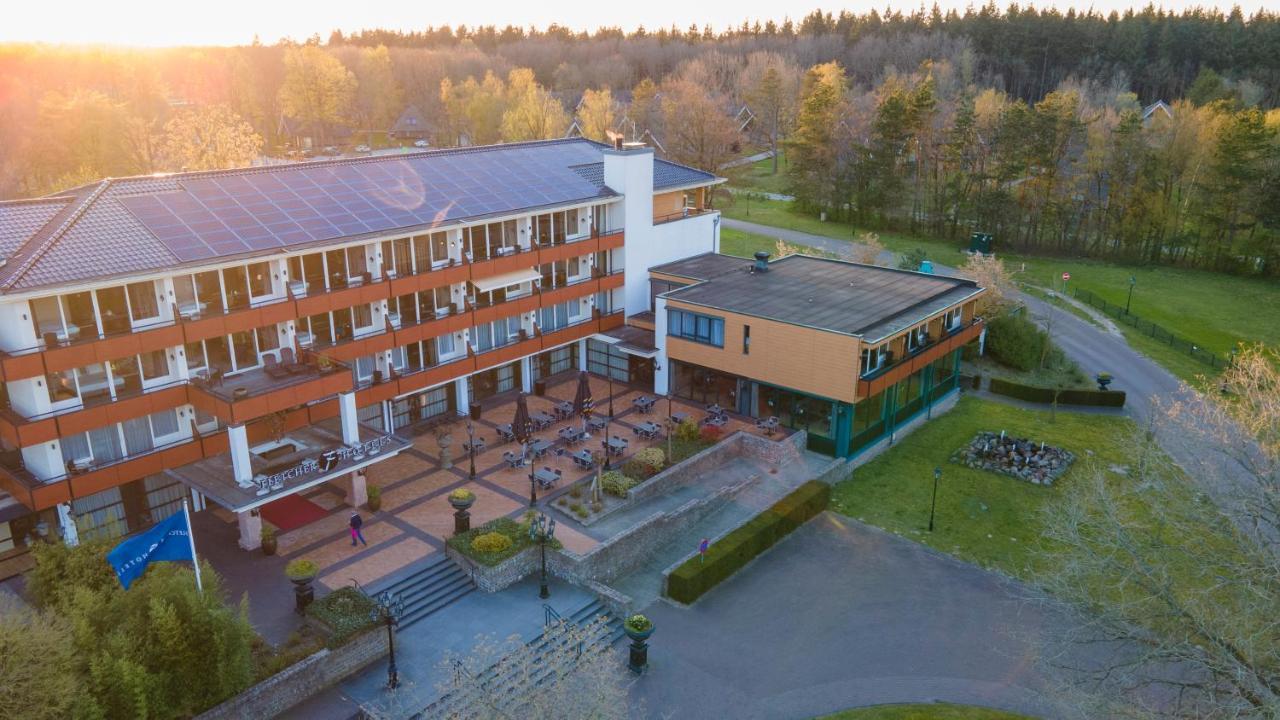 Fletcher Familiehotel De Hunzebergen
