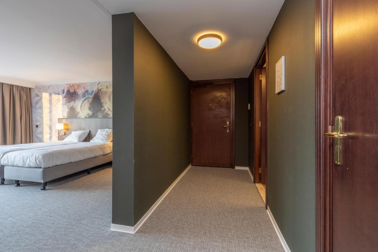 Fletcher Familiehotel De Hunzebergen 4* Exloo