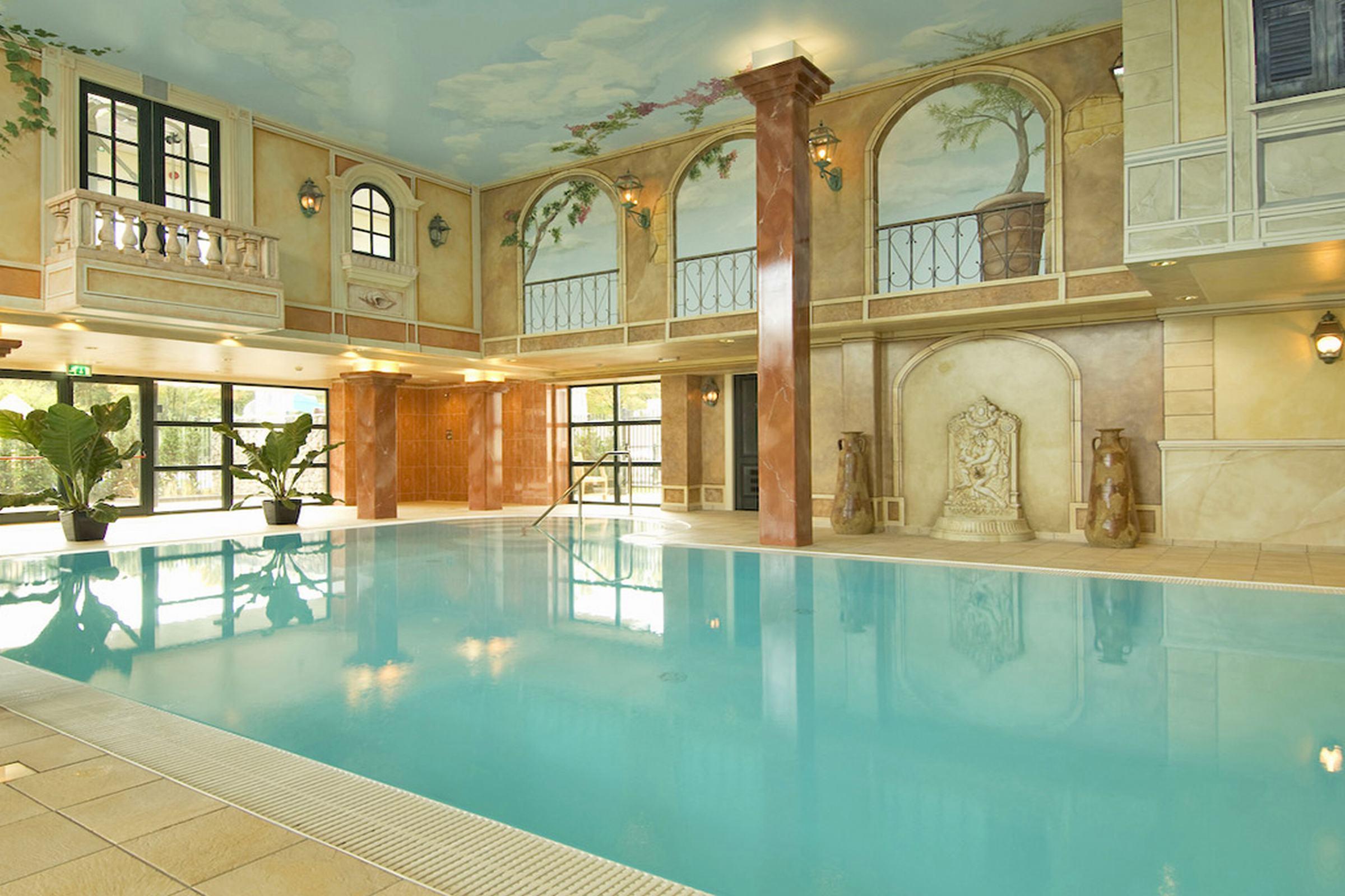 Hotel Fletcher Familiehotel De Hunzebergen 4*